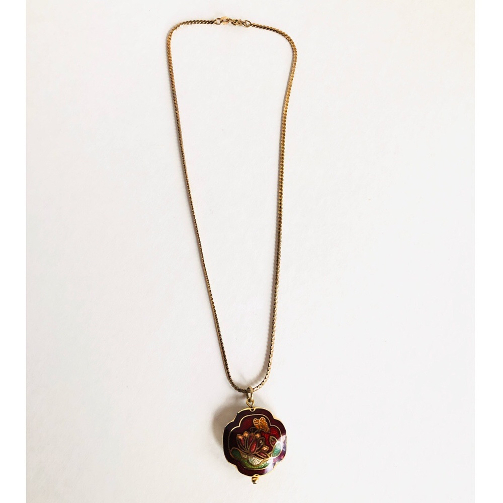 Vintage Flower Enamel Pendant Necklace